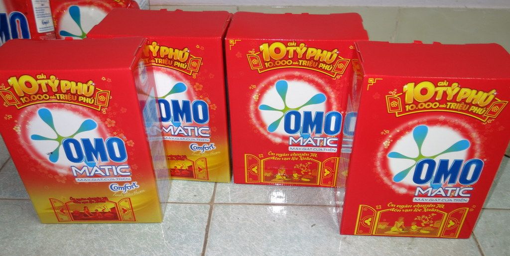 Vài bịch Bột giặt OMO các loại,hàng siêu thị,giá rẻ cho ae mừng xuân 2014 - 2