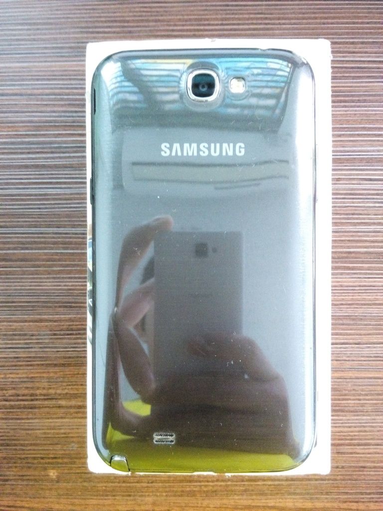 Bán/GL Xperia Z2, Galaxy S5 fullbox likenew giá siêu tốt đây...Tình hình là đang có d - 16